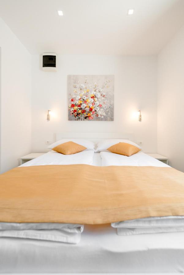 Apartments Villa Tudor 1 Hvar Town Kültér fotó