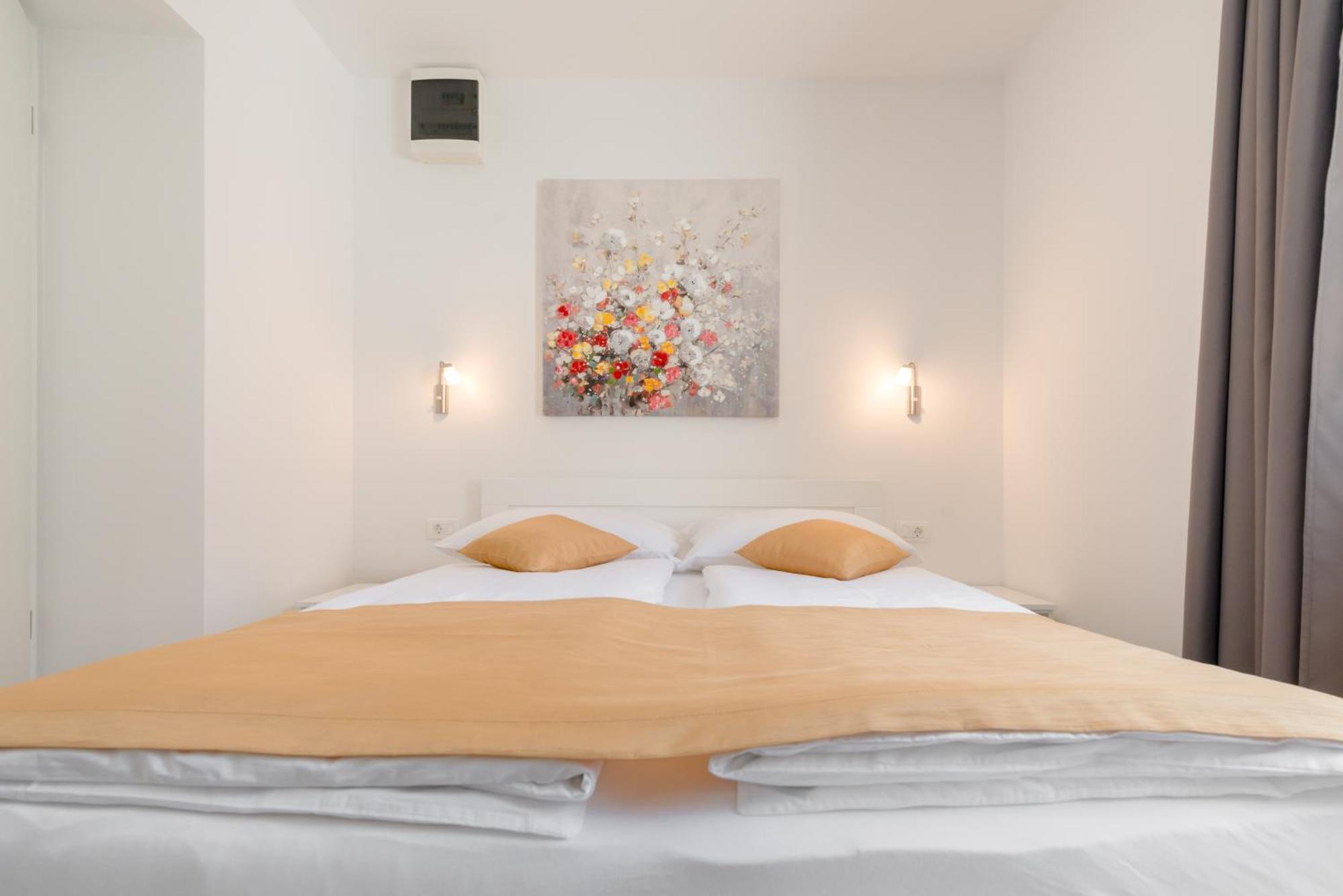 Apartments Villa Tudor 1 Hvar Town Kültér fotó